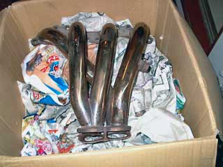 exhaust01.jpg(14025 byte)