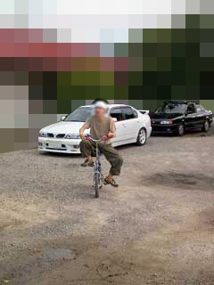 exhaust26.jpg(12755 byte)