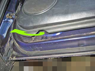 speaker4.jpg(12281 byte)