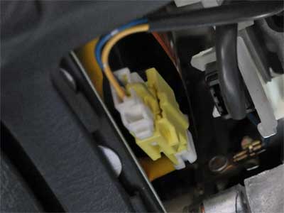 steering03.jpg(11146 byte)